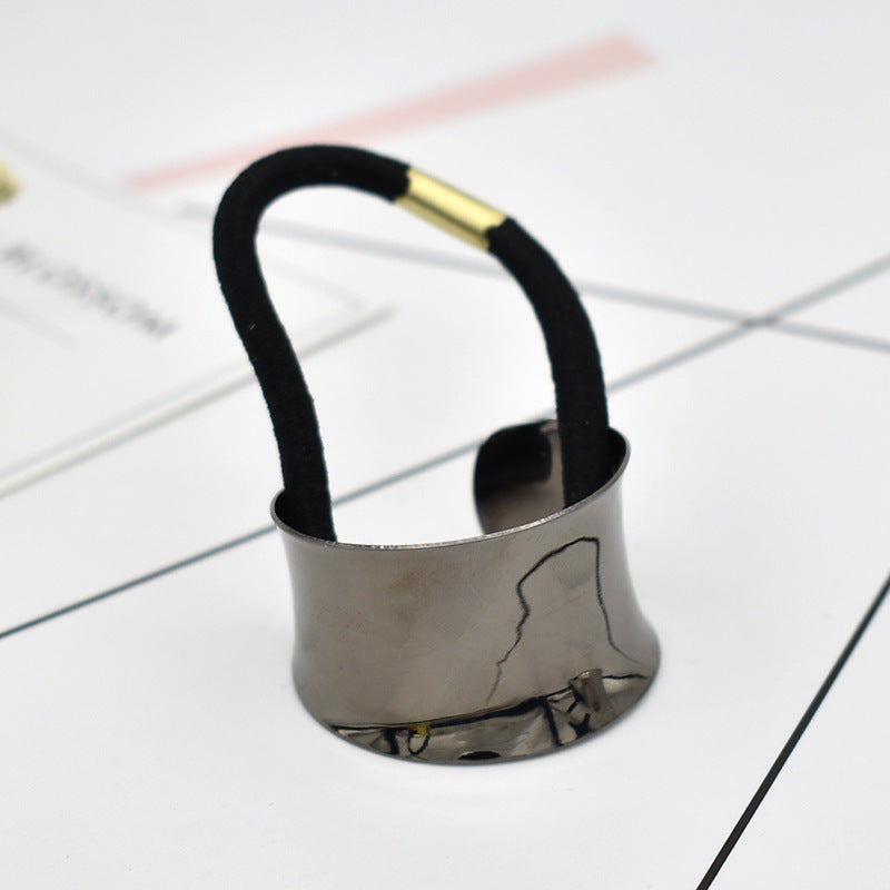 European And American Ornament Korean Simple Glossy Crescent-shaped Metal Ring - PureSelect