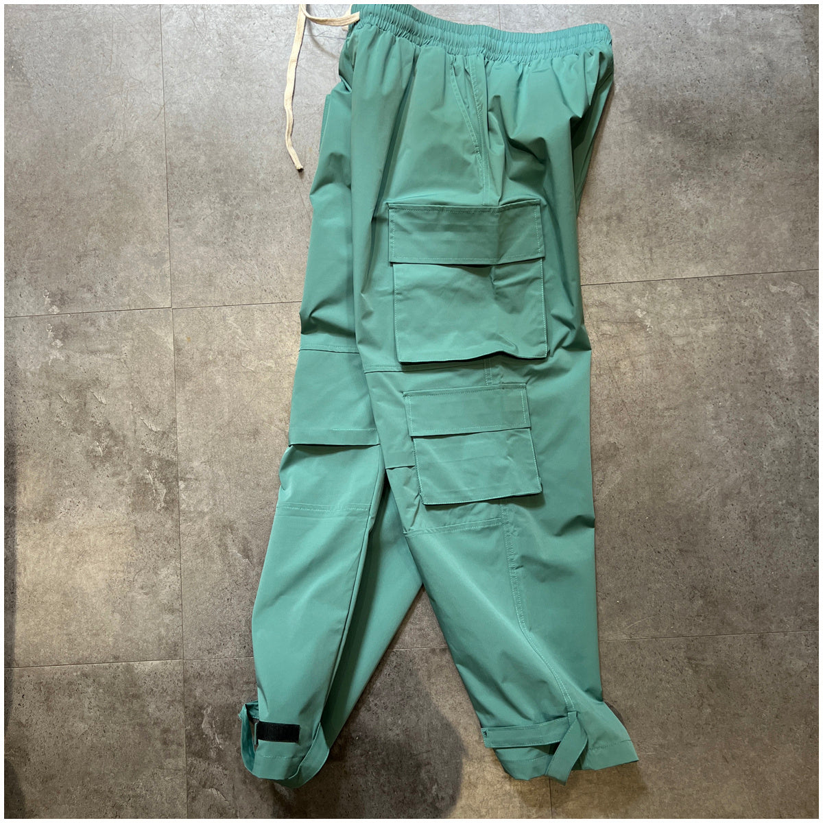 Quick-Drying Multi-Pocket Drawstring Jogger Pants – Stylish Japanese Workwear