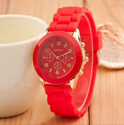 Trendy Silicone Couple's Quartz Watches