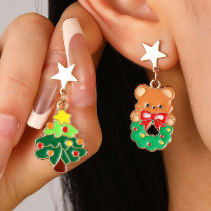 Asymmetric Cartoon Elk Earrings – Festive Fashion Accessory