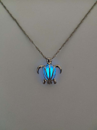 Luminous Turtle Clavicle Chain Necklace for Women