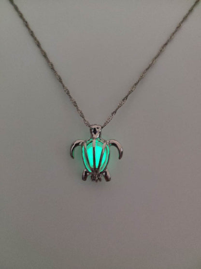 Luminous Turtle Clavicle Chain Necklace for Women