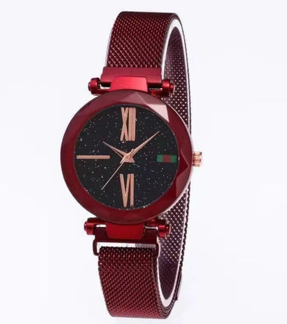 Luxury Women's Mesh Quartz Wristwatch – Starry Diamond Geometric Design with a Chic Magnet Buckle