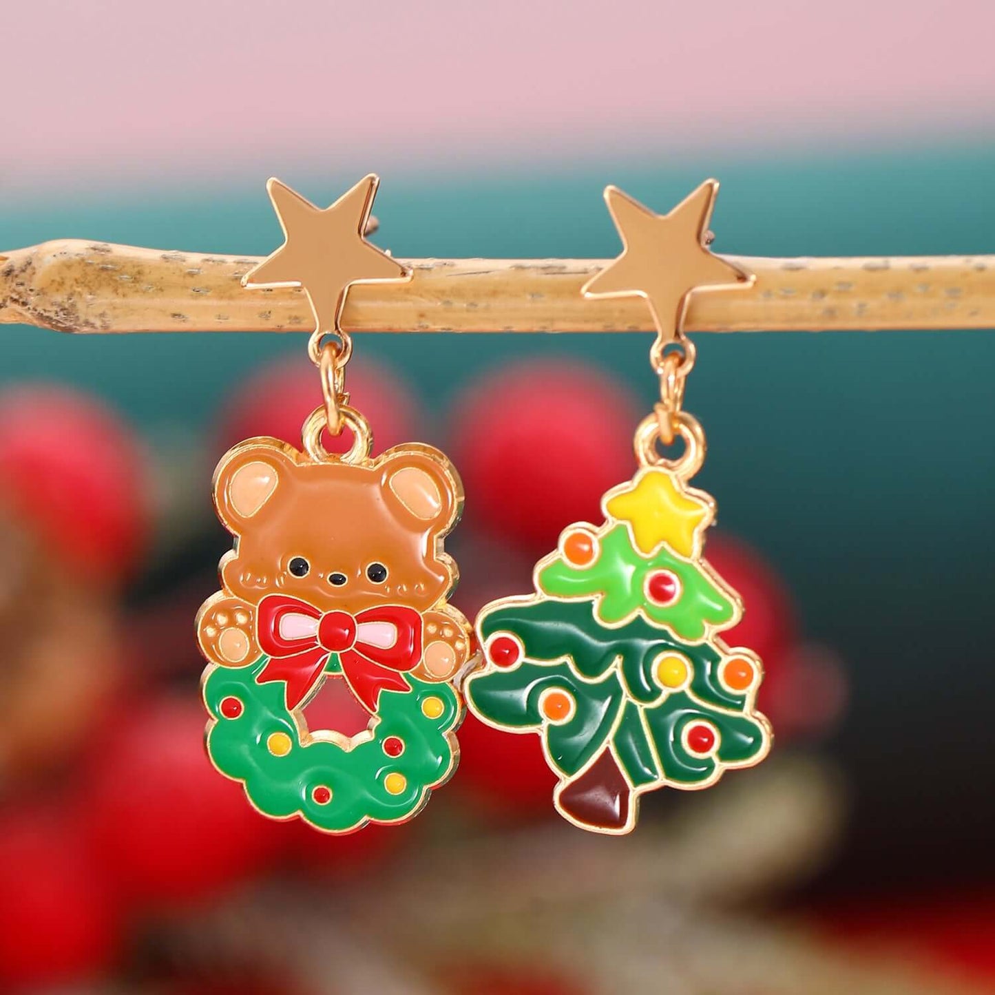 Asymmetric Cartoon Elk Earrings – Festive Fashion Accessory