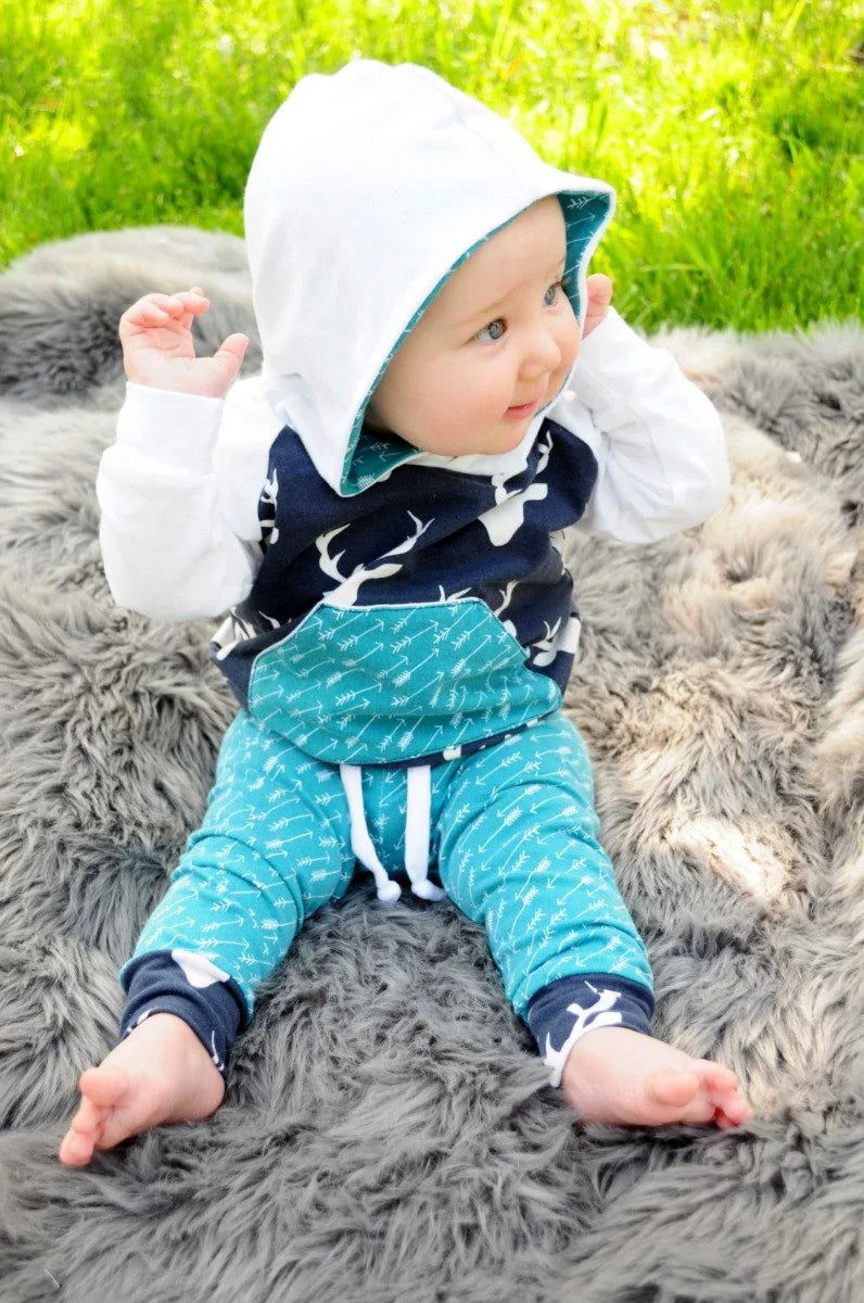 Moose And Arrow Tracksuit For Babies - PureSelect