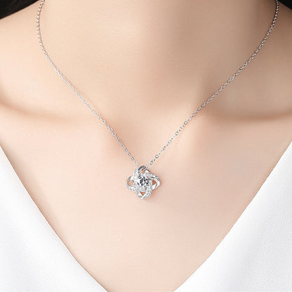 Heart Of Eternity Clavicle Chain Rotating Lucky Pendant Necklace With Card