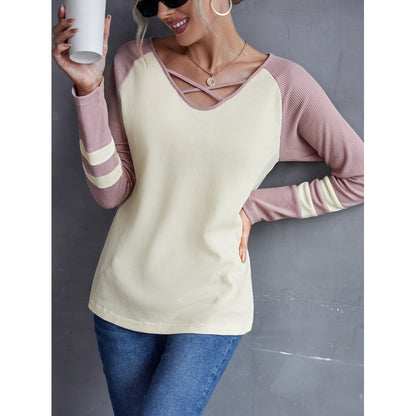 Contrasting Color V-Neck Long Sleeve Pullover T-Shirt